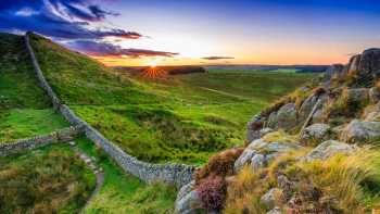 Hadrian’s Wall - Alnwick Castle - York