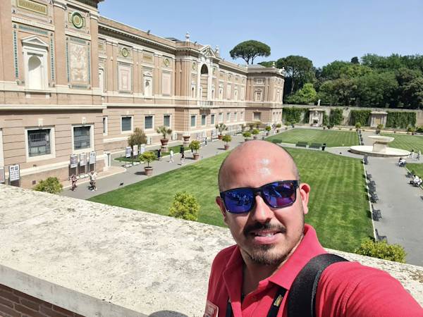 Alessandro on tour