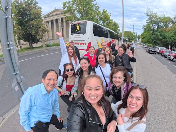 Mayra on tour