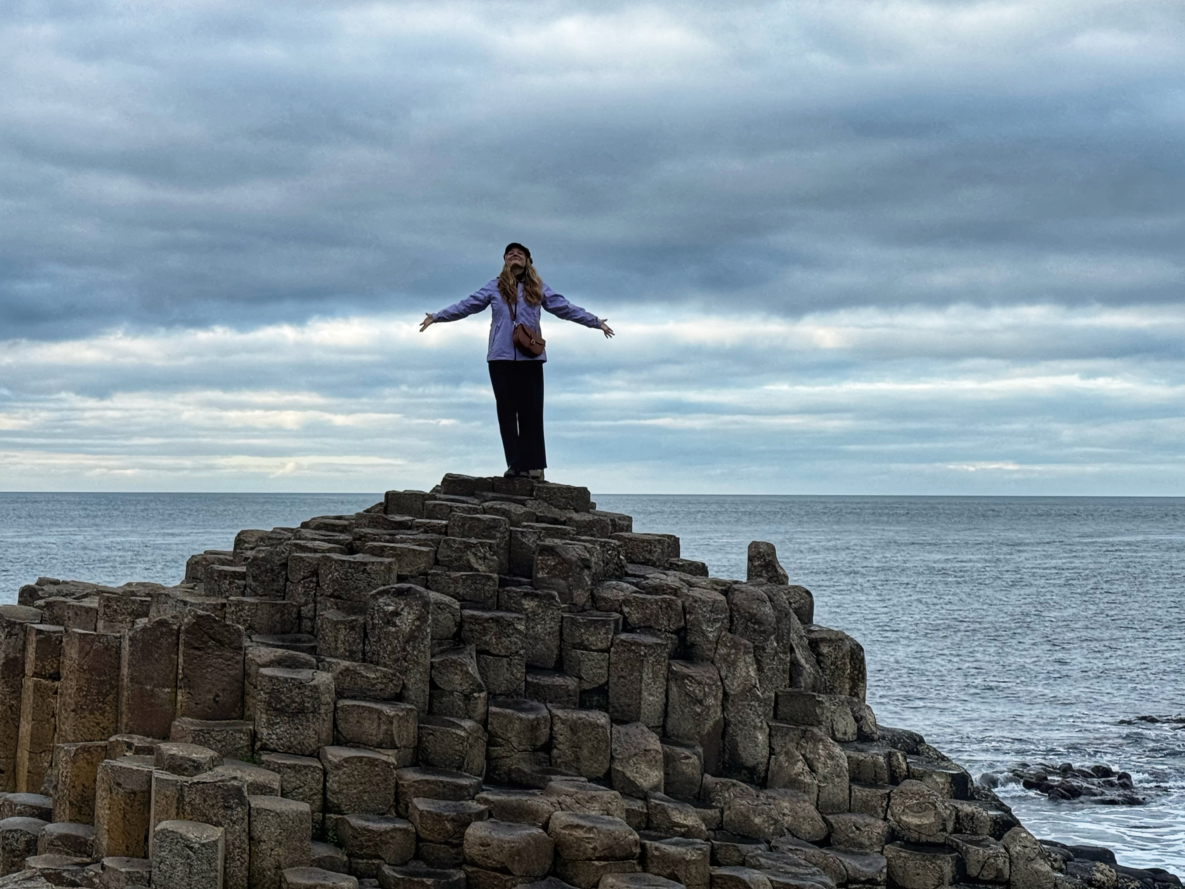 expat-explore-tour-leader-tips-travel-experts-adriana-uk-ireland (1)