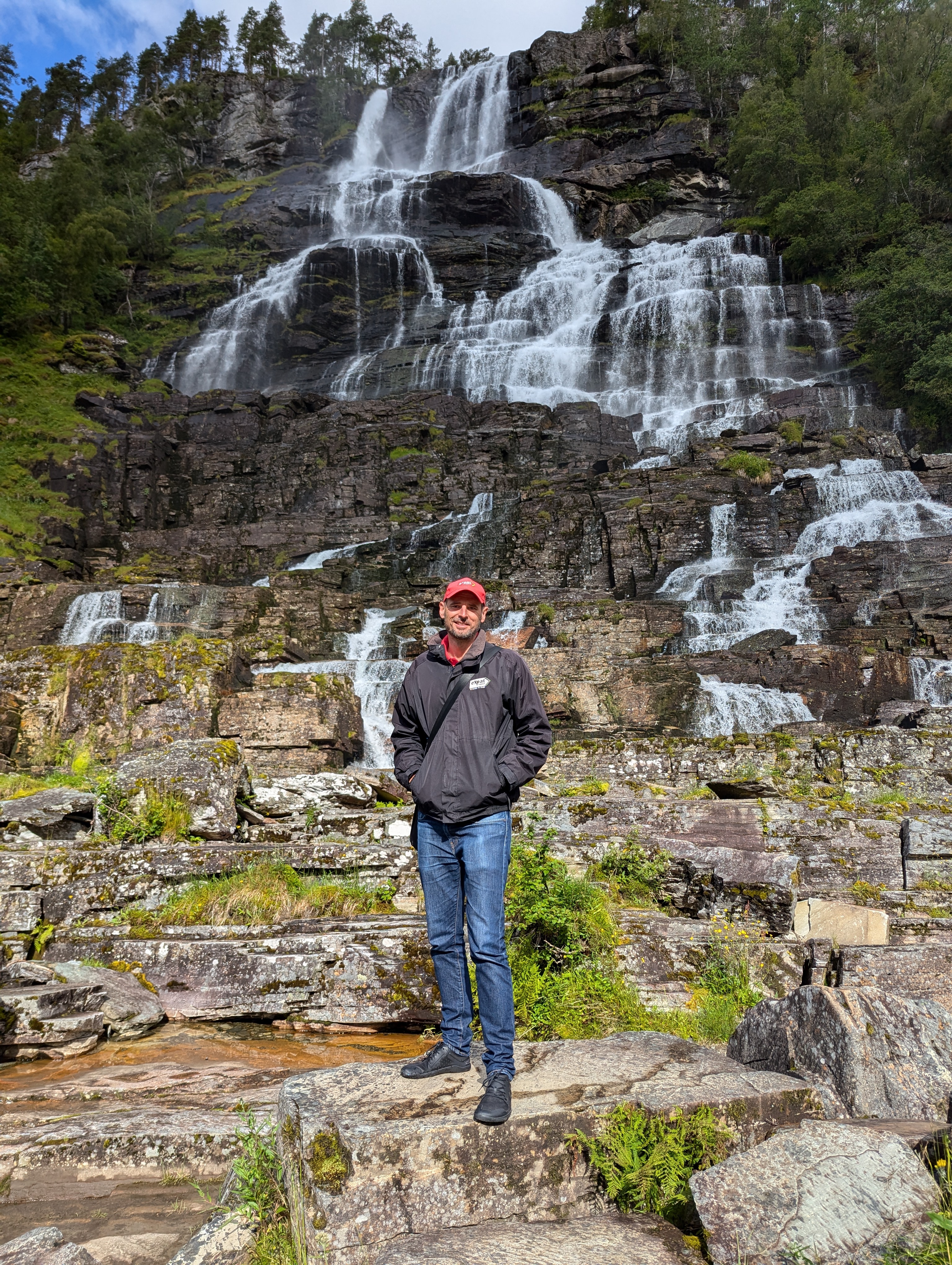 expat-explore-tour-leader-matt-waterfall