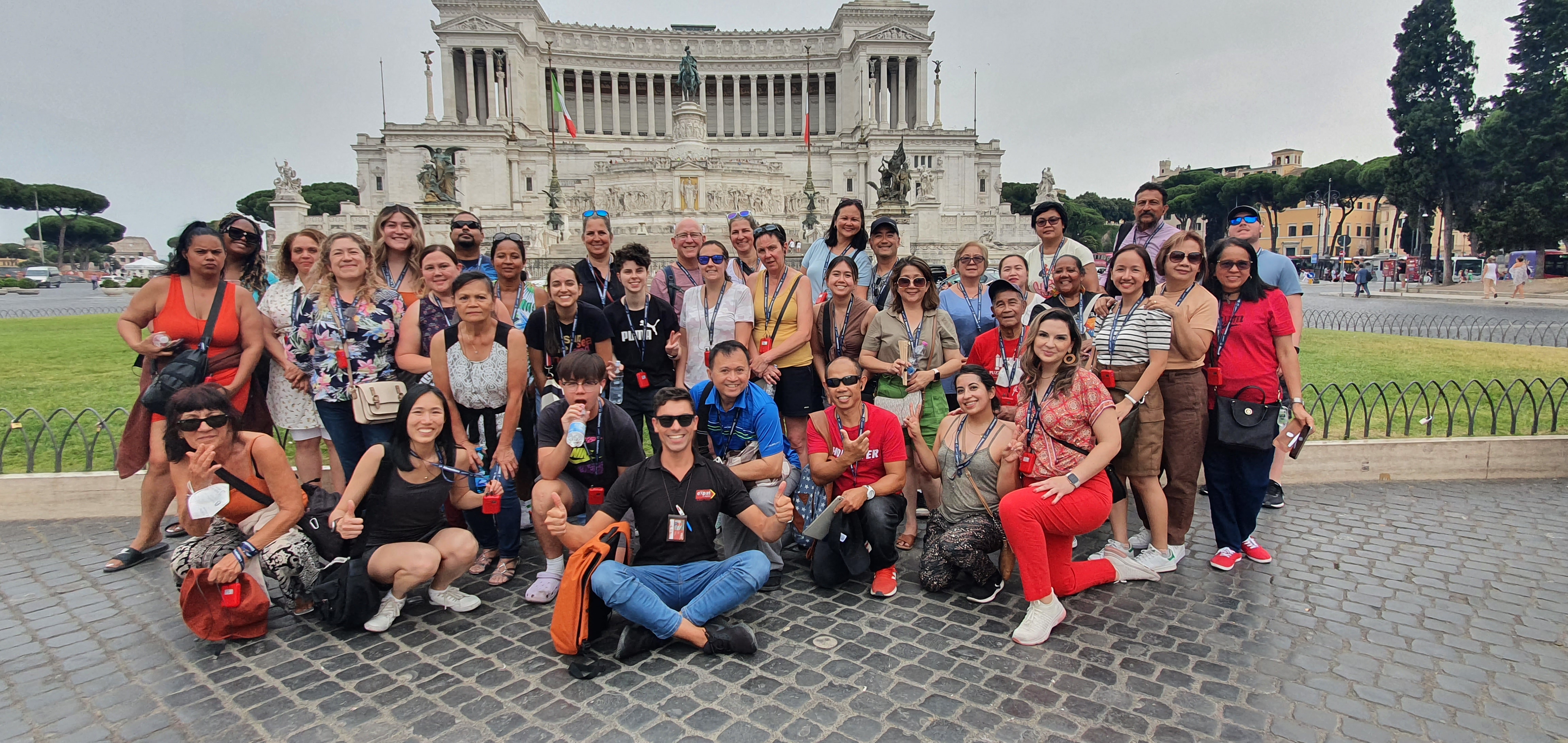expat-explore-group-photo-firo-italy