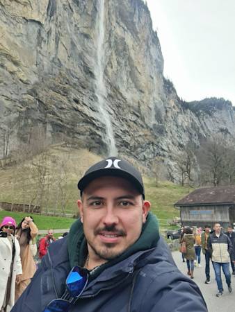 Alessandro on tour