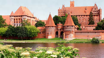 Gdansk - Malbork Castle - Toruń  - Poznań