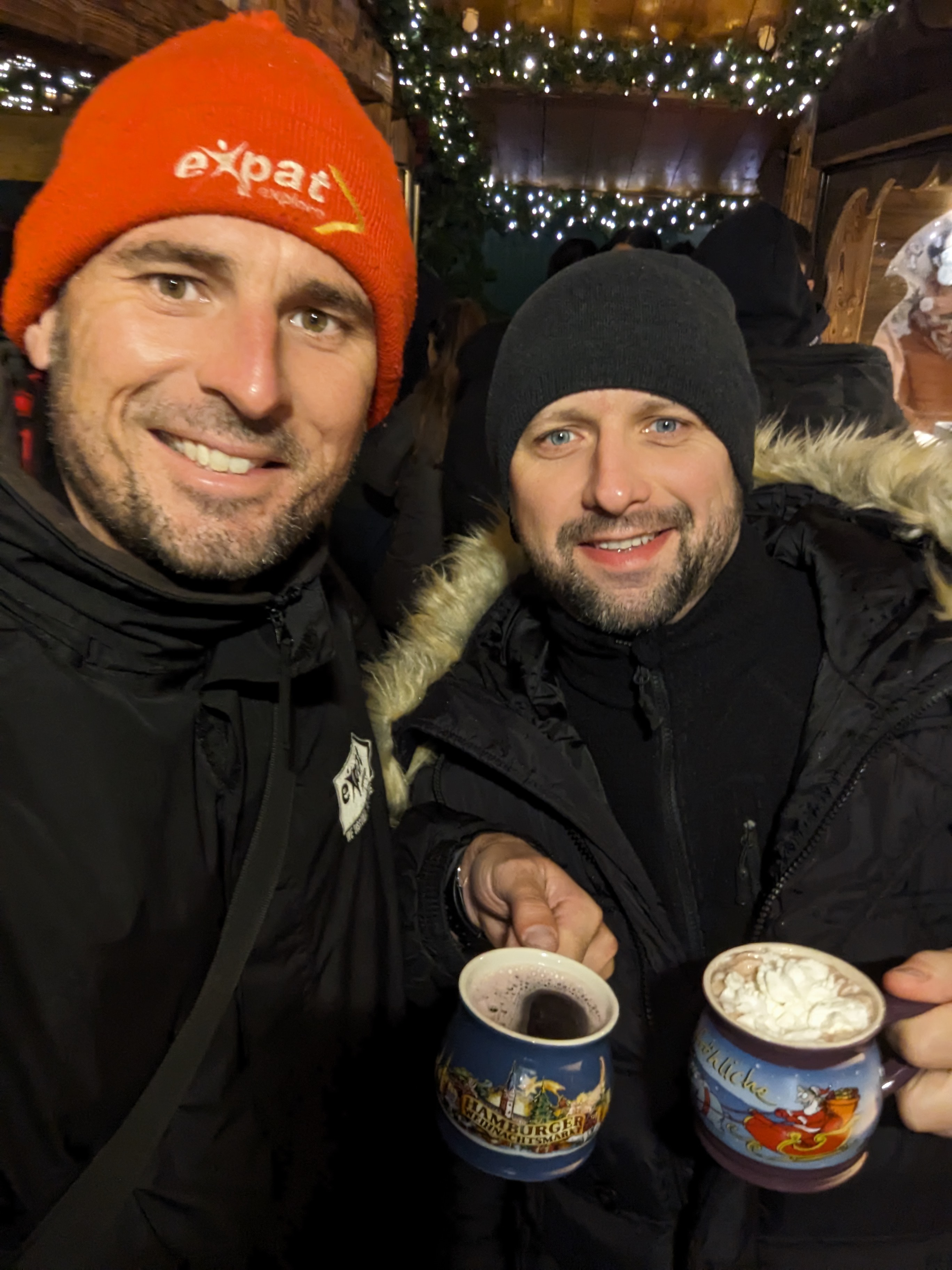 expat-explore-tour-leader-matt-christmas-market-wine