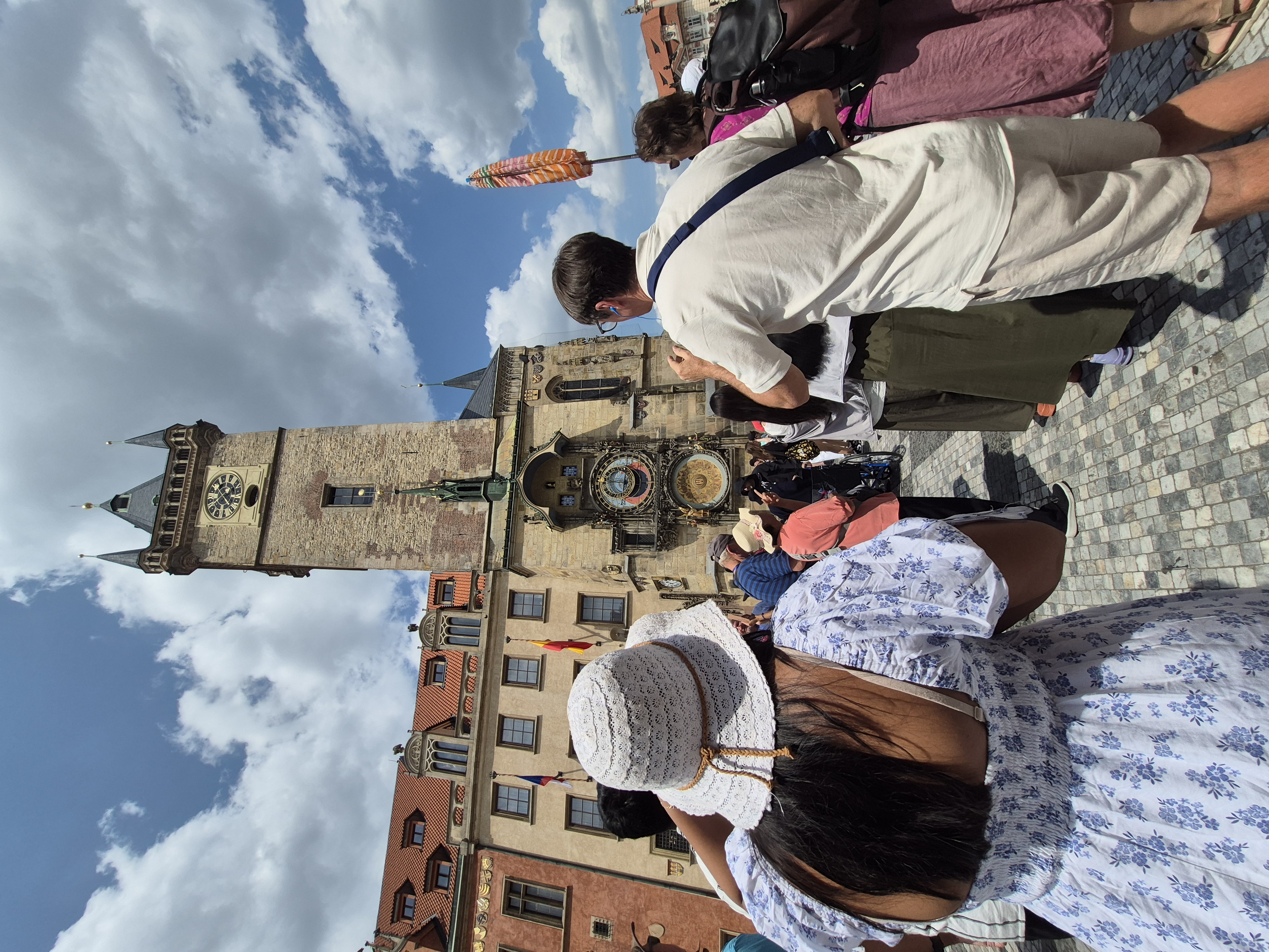 expat-explore-tour-leader-kinga-prague-tower