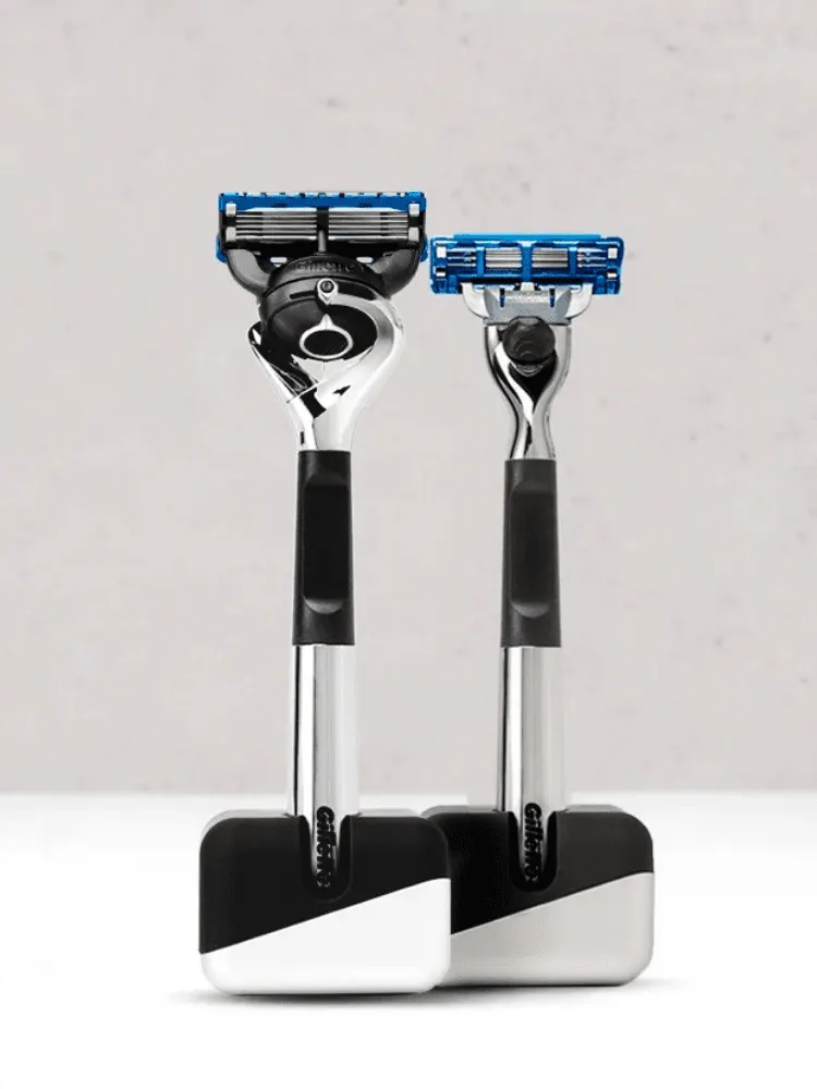 GILLETTE ÖZEL SERİ TIRAŞ SETLERİ