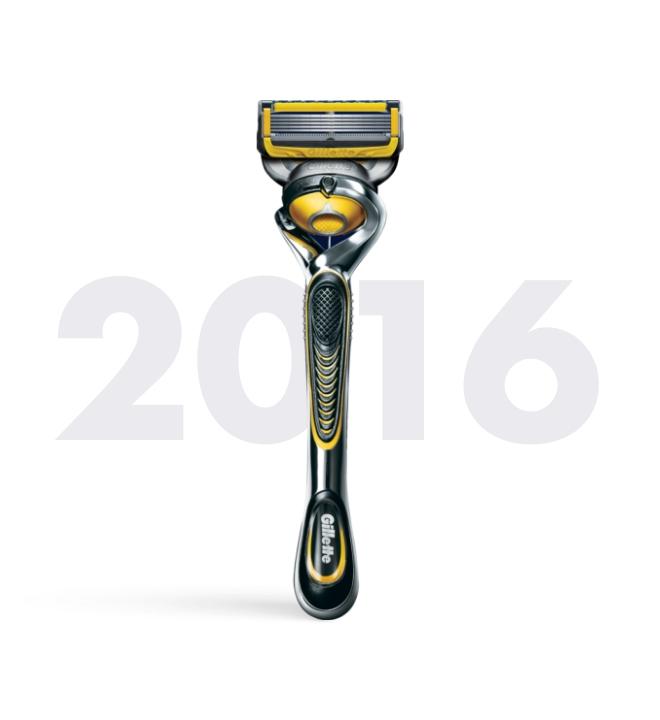 2016 Gillette Fusion ProShield ® Tıraş Makinesi