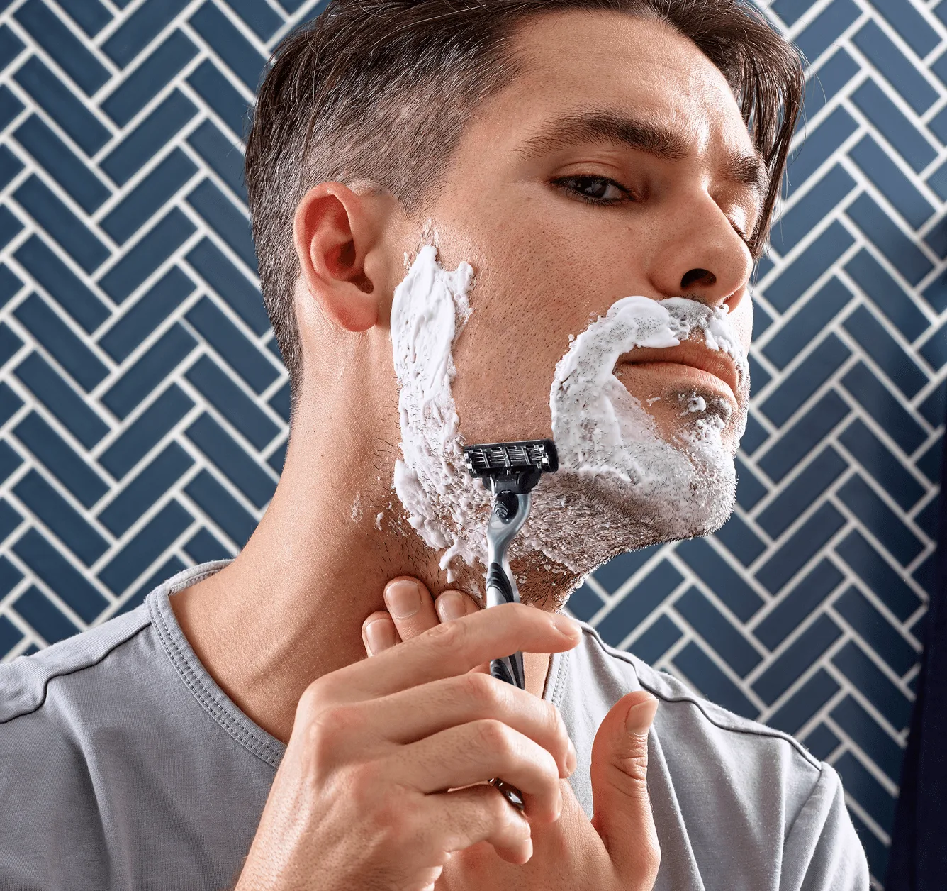 Gillette Mach3+ Erkek Tıraş Makinesi 