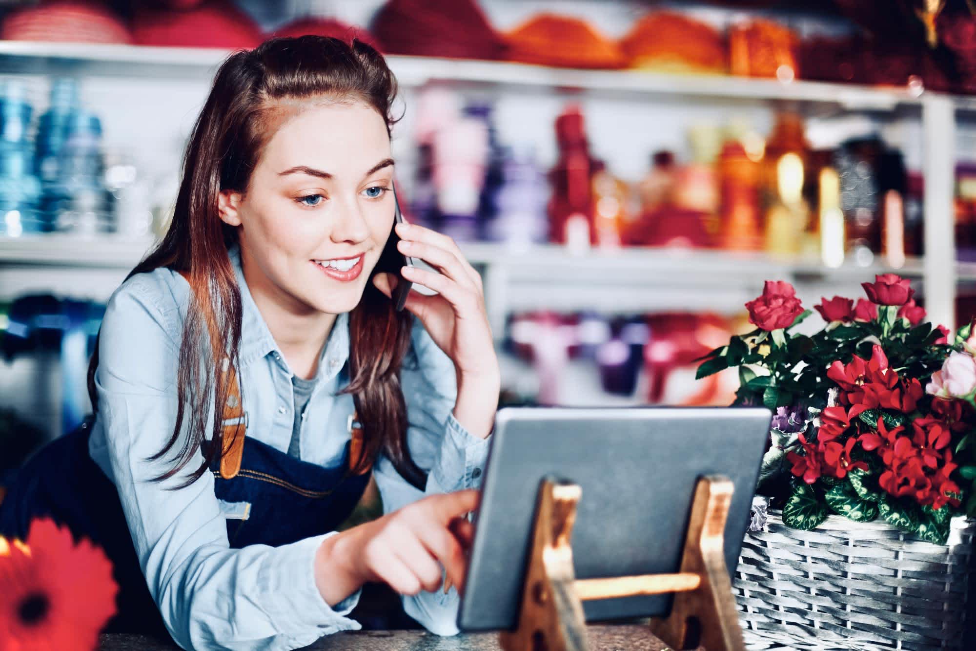 hero - 032 - meisje in bloemenwinkel