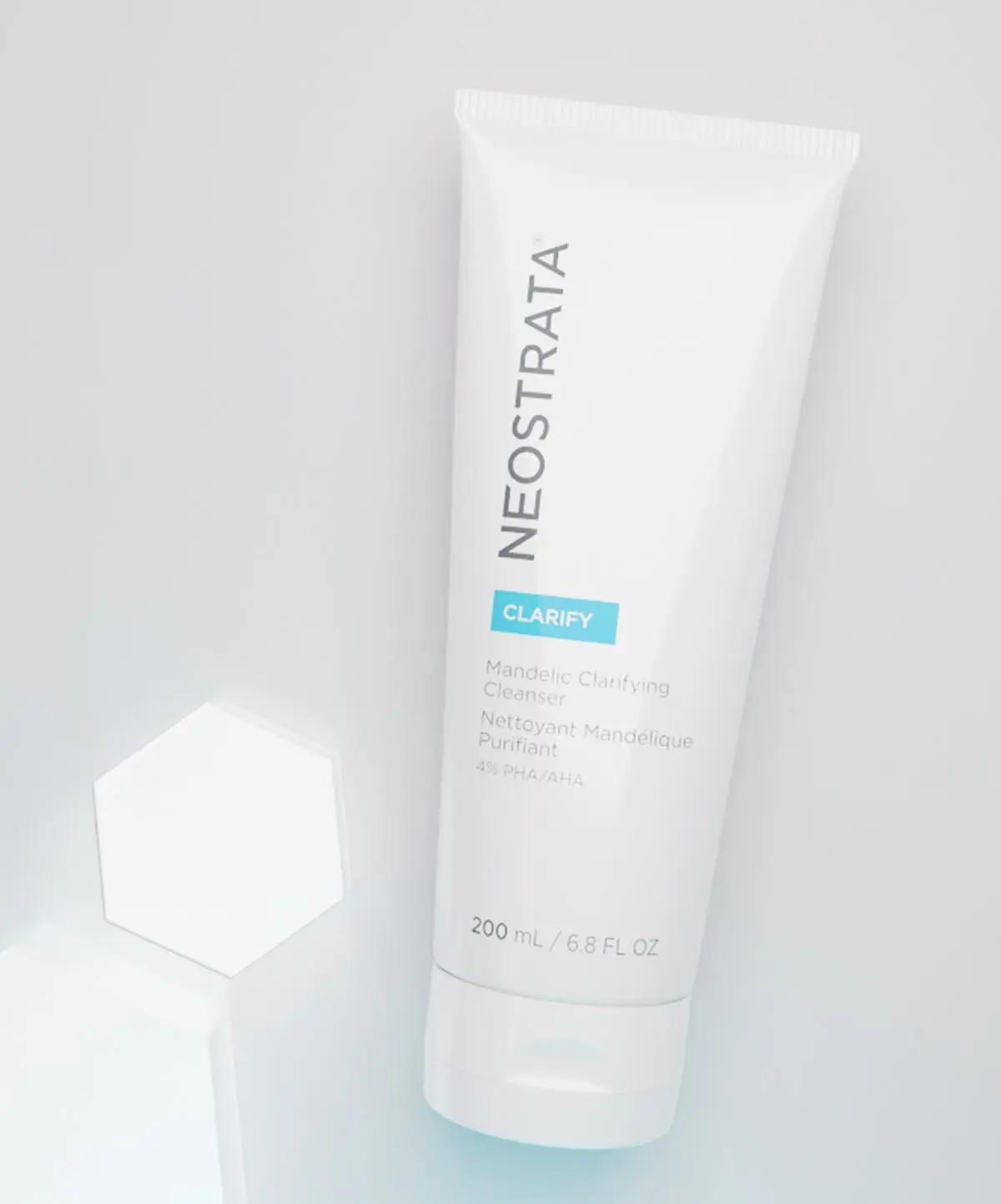 NEOSTRATA® Clarify Mandelic Clarifying Cleanser image 1