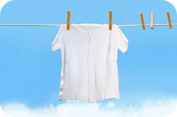How to get breast milk stains out of clothing: sun-dry