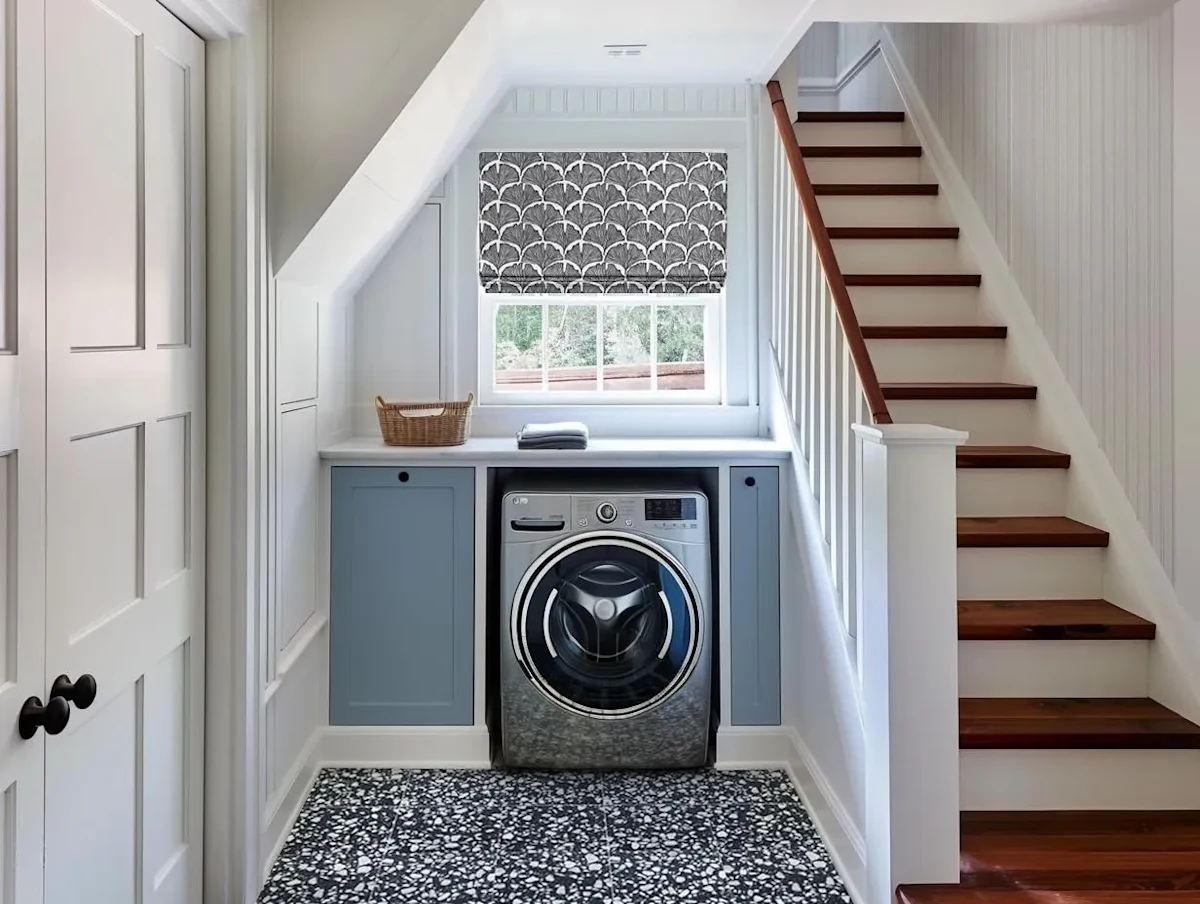 Laundry & Mud: Main 3