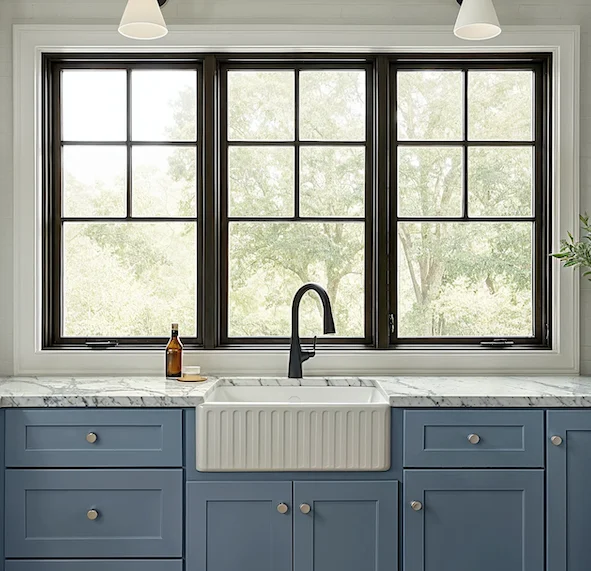 Laundry & Entry Faucets & Fixtures
