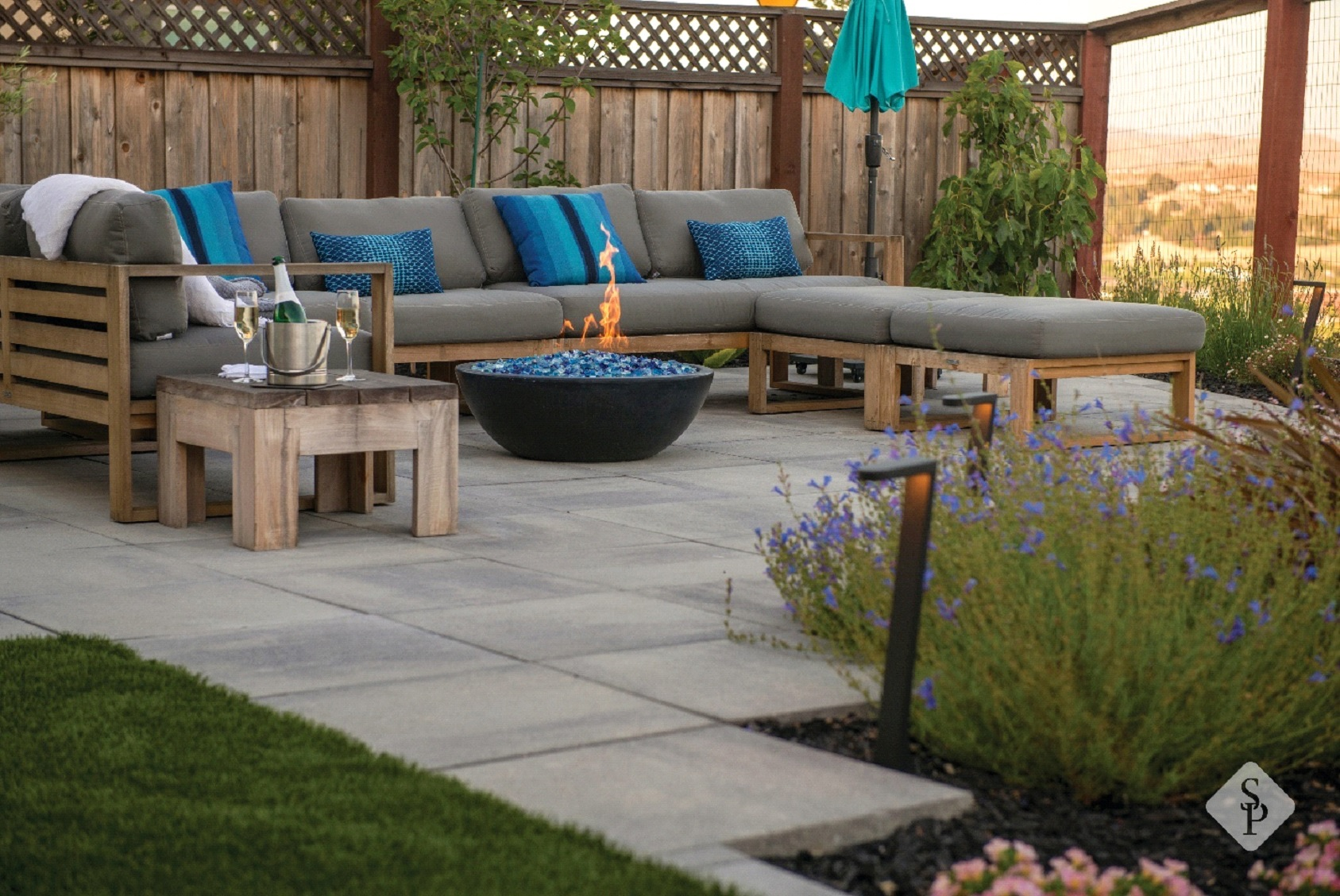 paver patio with outdoor sectional sofa