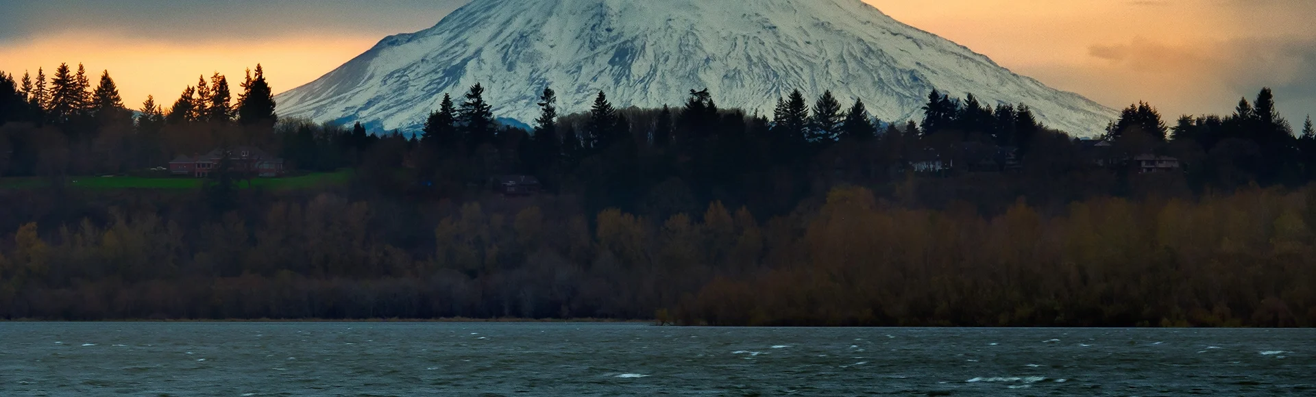 Bonney Lake is a city in Pierce County, Washington. Here is Mt. St. Helens in the background. 