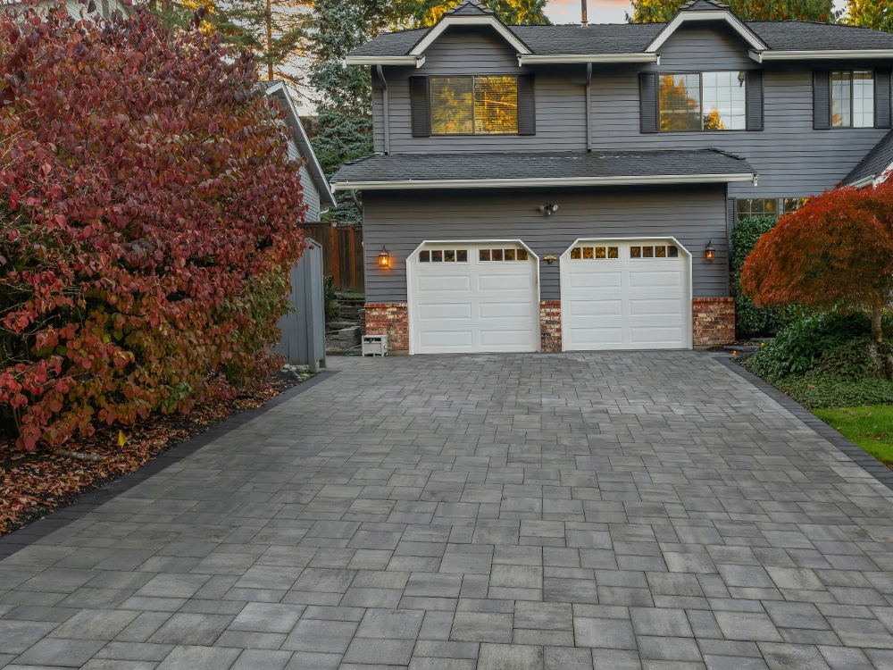 Paving stone driveway in Oregon