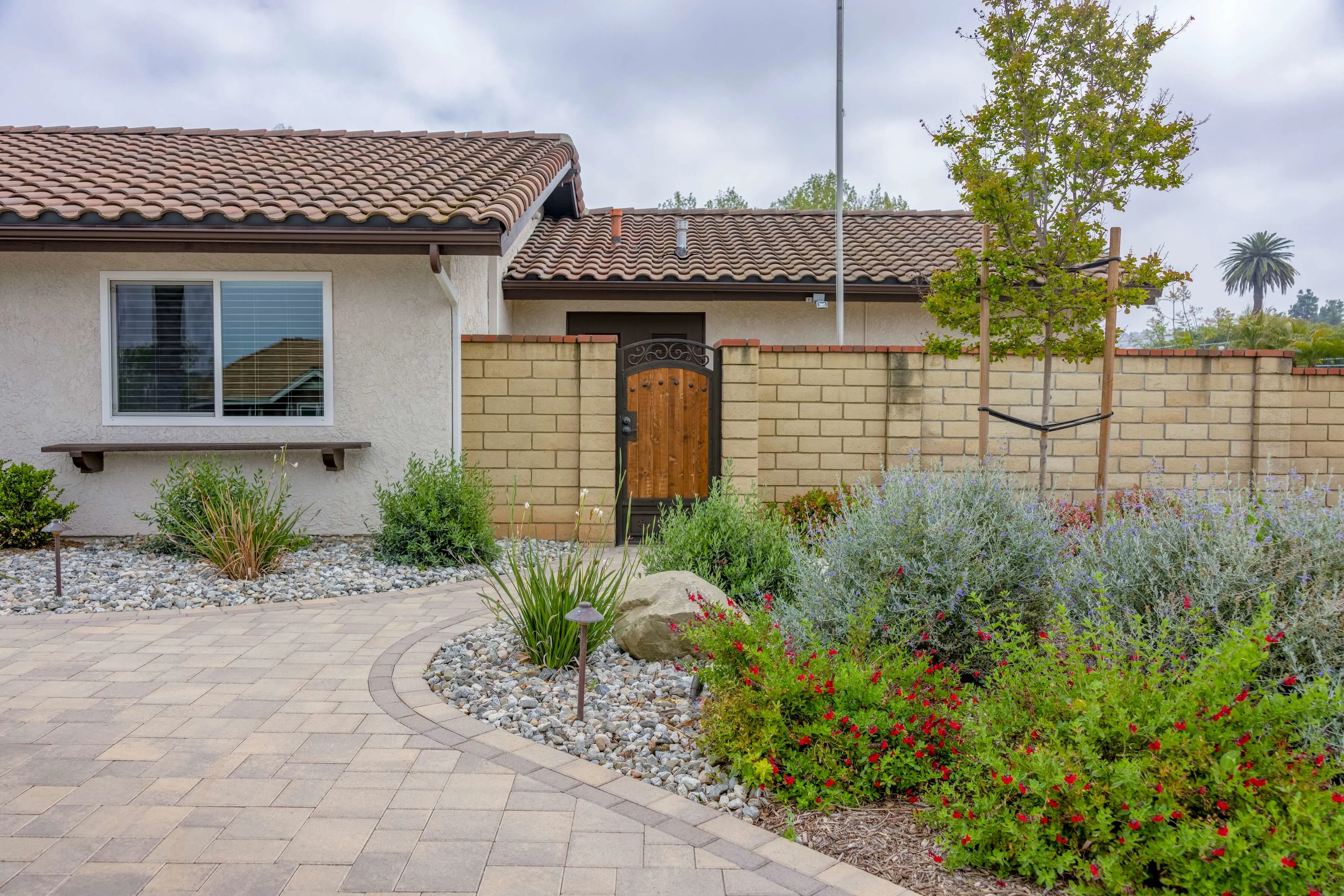 Williams Front Yard After Pic with Walkway and Gate