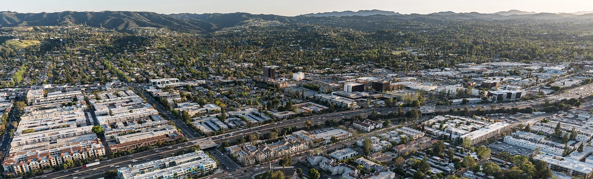 A view of Ventura 101 Freeway at Lindley Ave in the San Fernando Valley area of Los Angeles, California.