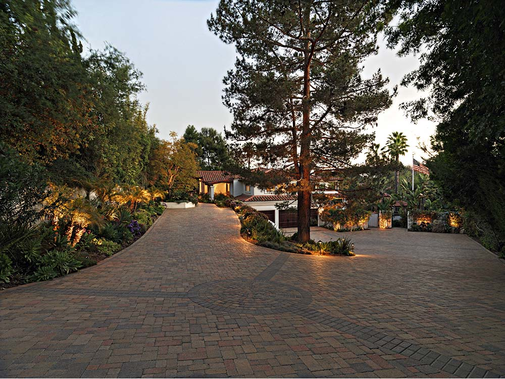 Outdoor lighting, paver driveway