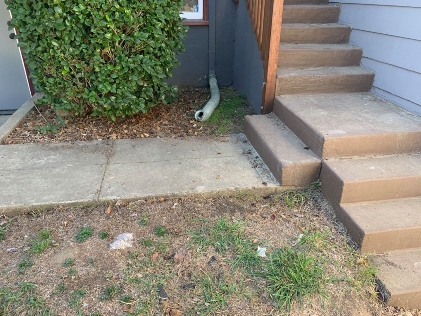 Osur Ugly Crumbling Concrete Stairs Before