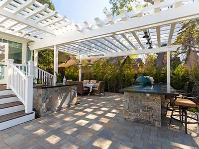 Pergola, outdoor kitchen, paver patio, grilling station, BBQ, outdoor dining, backyard, patio cover, decks, Joe Davis, shade, backyard ideas, universal region, daytime