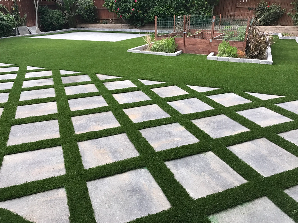 Artificial turf and paving stone lawn in Decatur, Georgia
