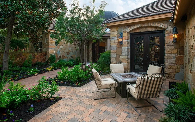 paver patio