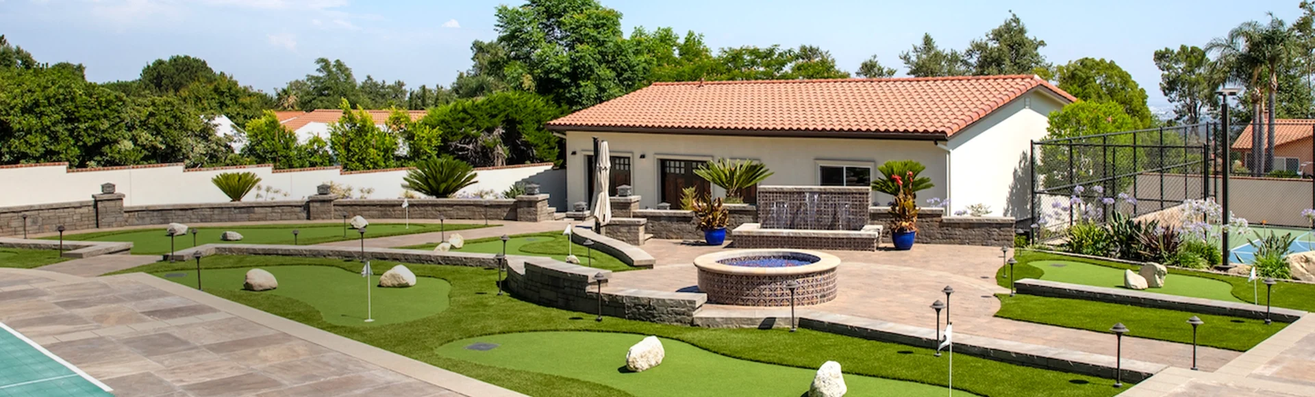 Backyard in Vegas with a mini putting green.