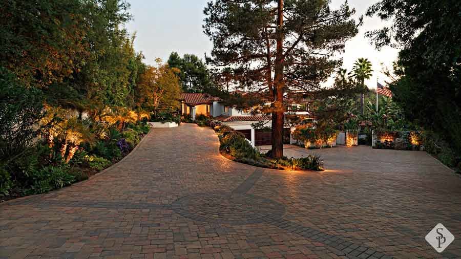 long paver driveway