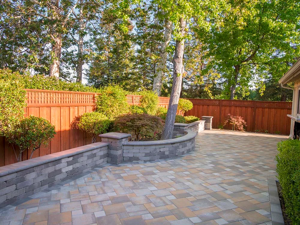 Paver patio, retaining wall, & landscaping