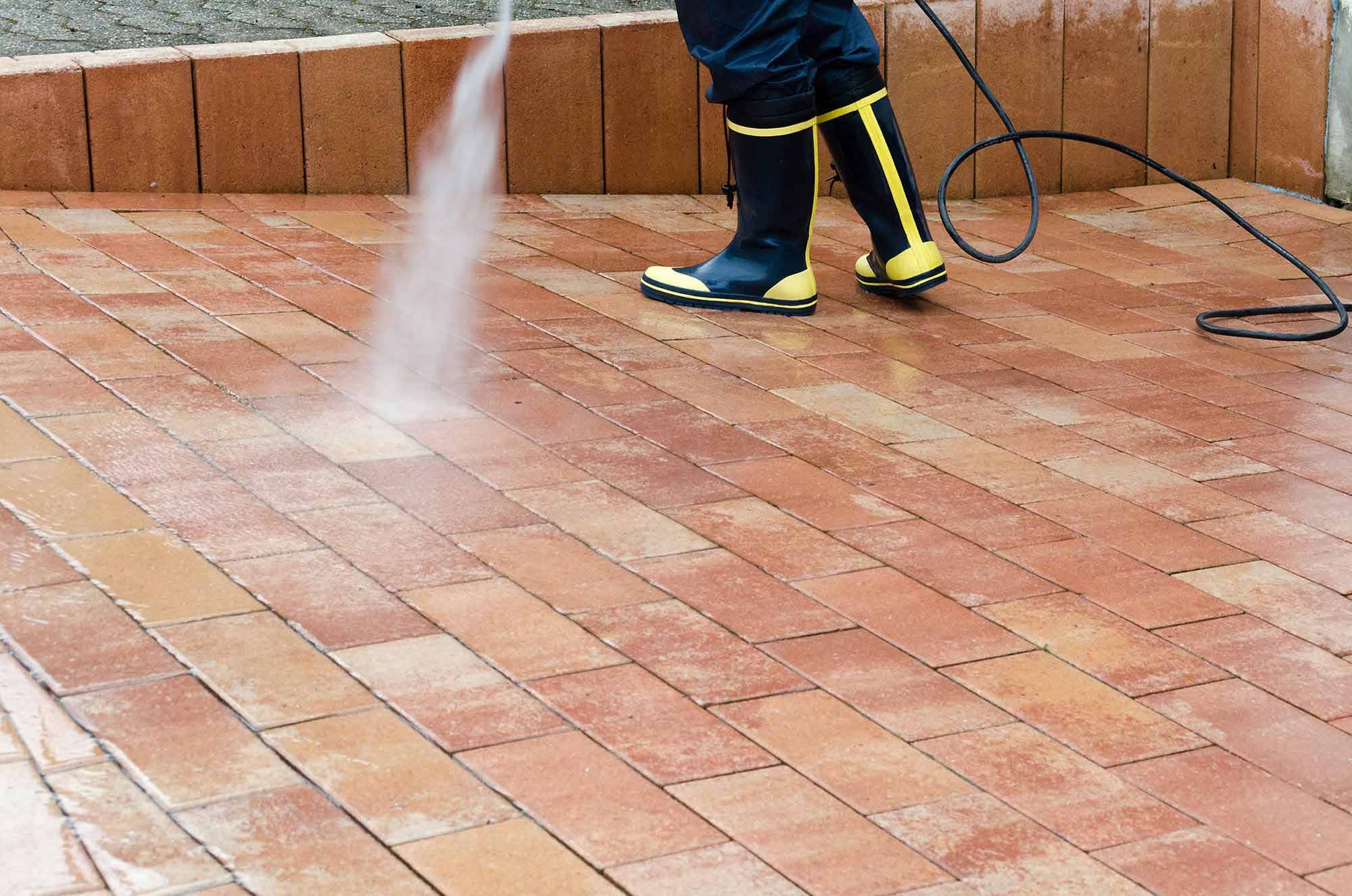 cleaning pavers