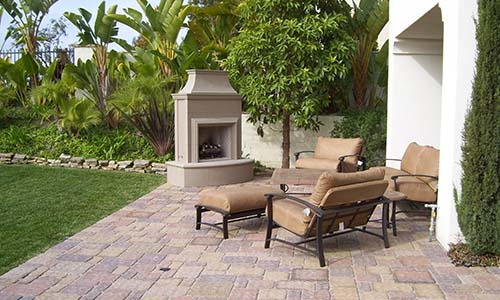 Outdoor fireplace, paver patio