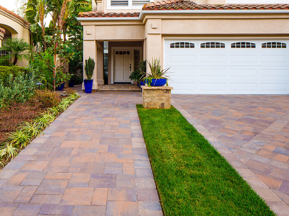 Driveway made of multi color pavers