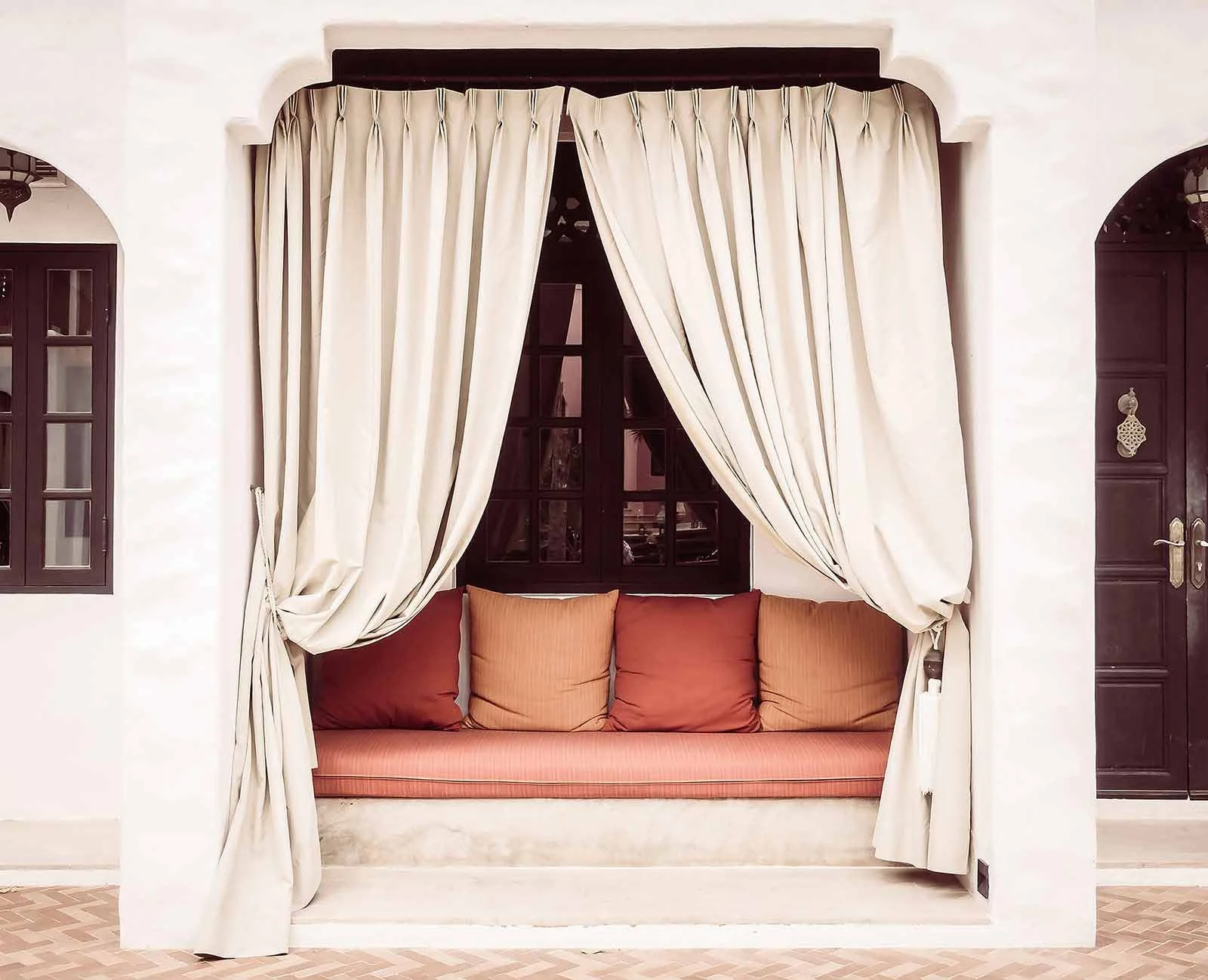 5 Ways To Heat Up Your Outdoor Space