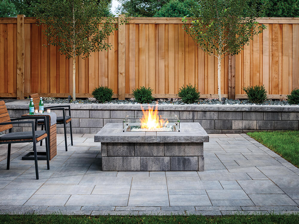 Built-in fire pit with patio