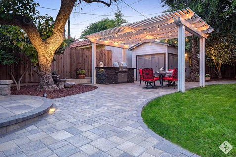 backyard patio with pergola