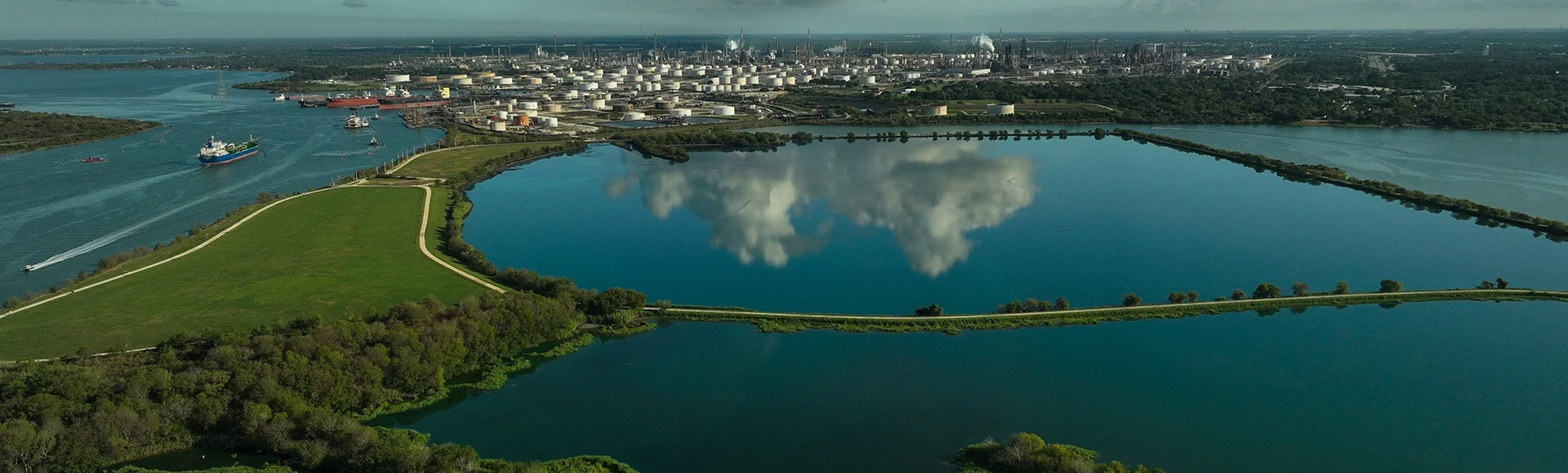 Texas Suburbs just south of Houston. Bellaire is a city in southwestern Harris County, Texas, United States, within the Houston–Sugar Land–Baytown metropolitan area