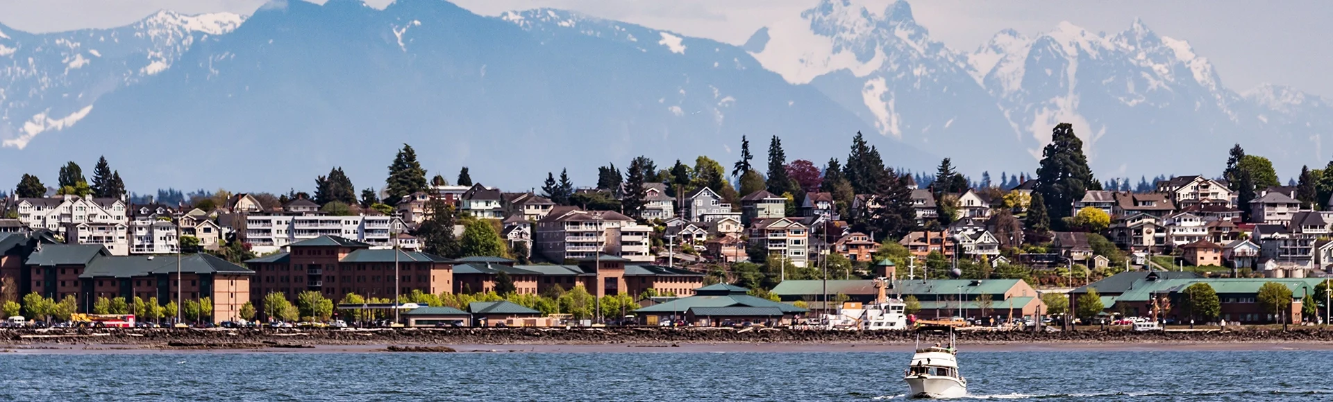 A view of the City of Everett from the Puget Sound
