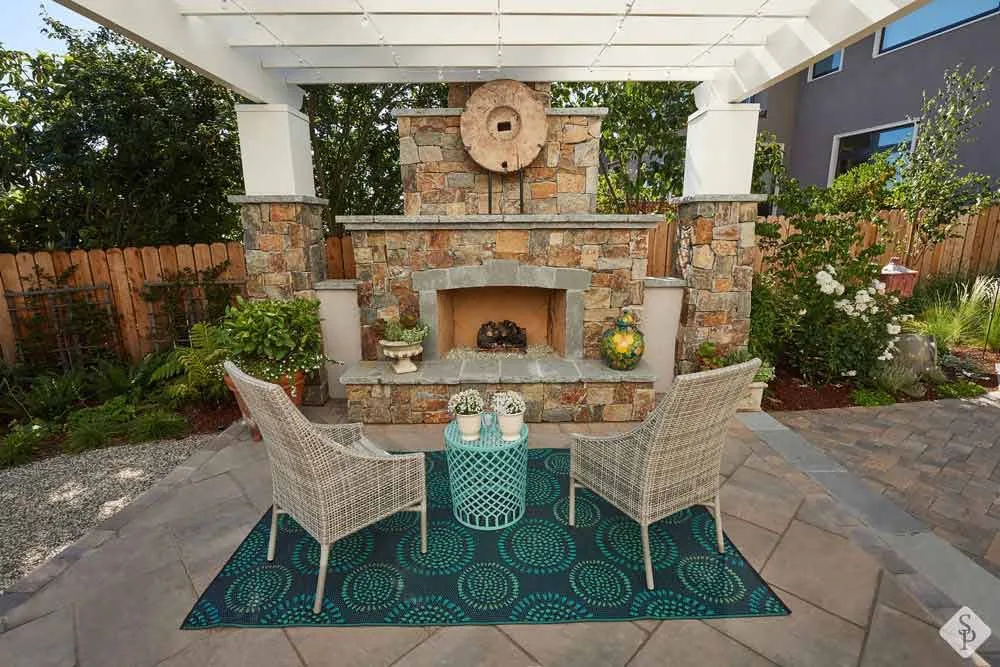 outdoor fireplace