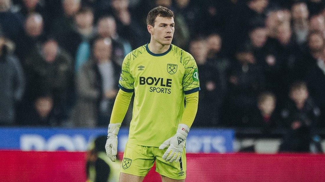 Hermansen Hermansen | I think this is the real Mads that you see in goal now ...