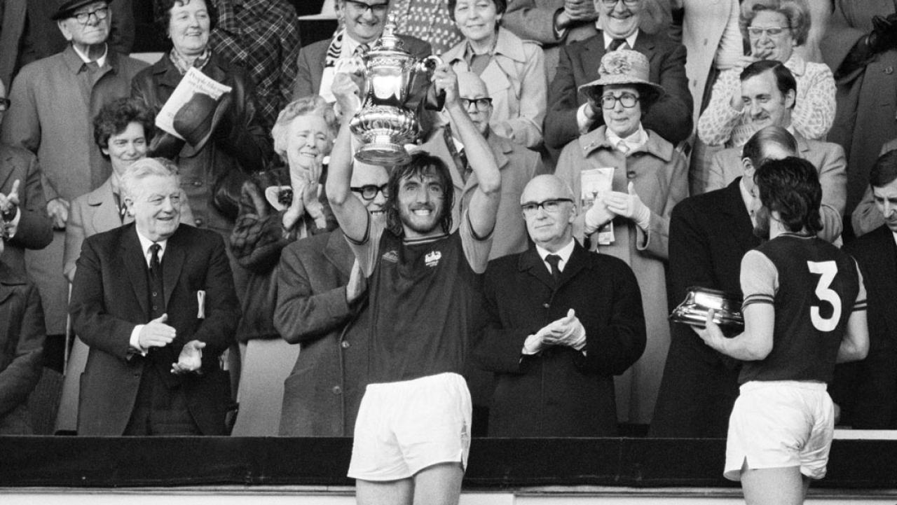 On This Day: Watch West Ham United's 1975 FA Cup final win! - West