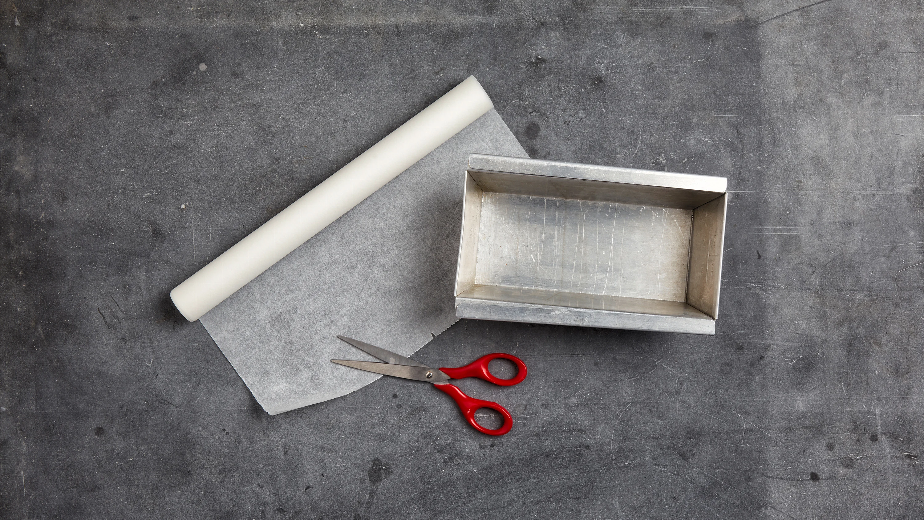 how-to rivestire una format da cake