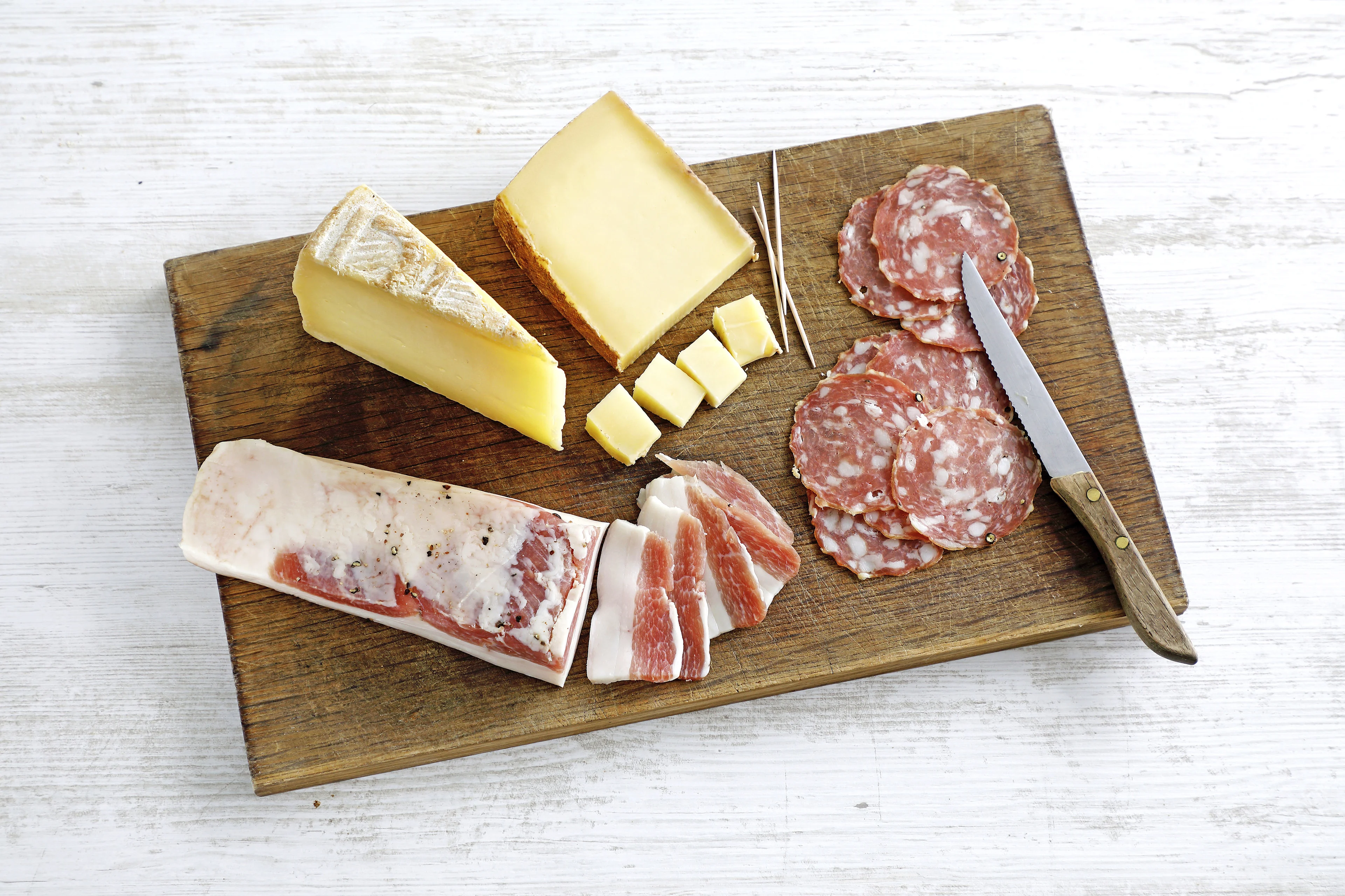 Tessiner Charcuterie und Käse