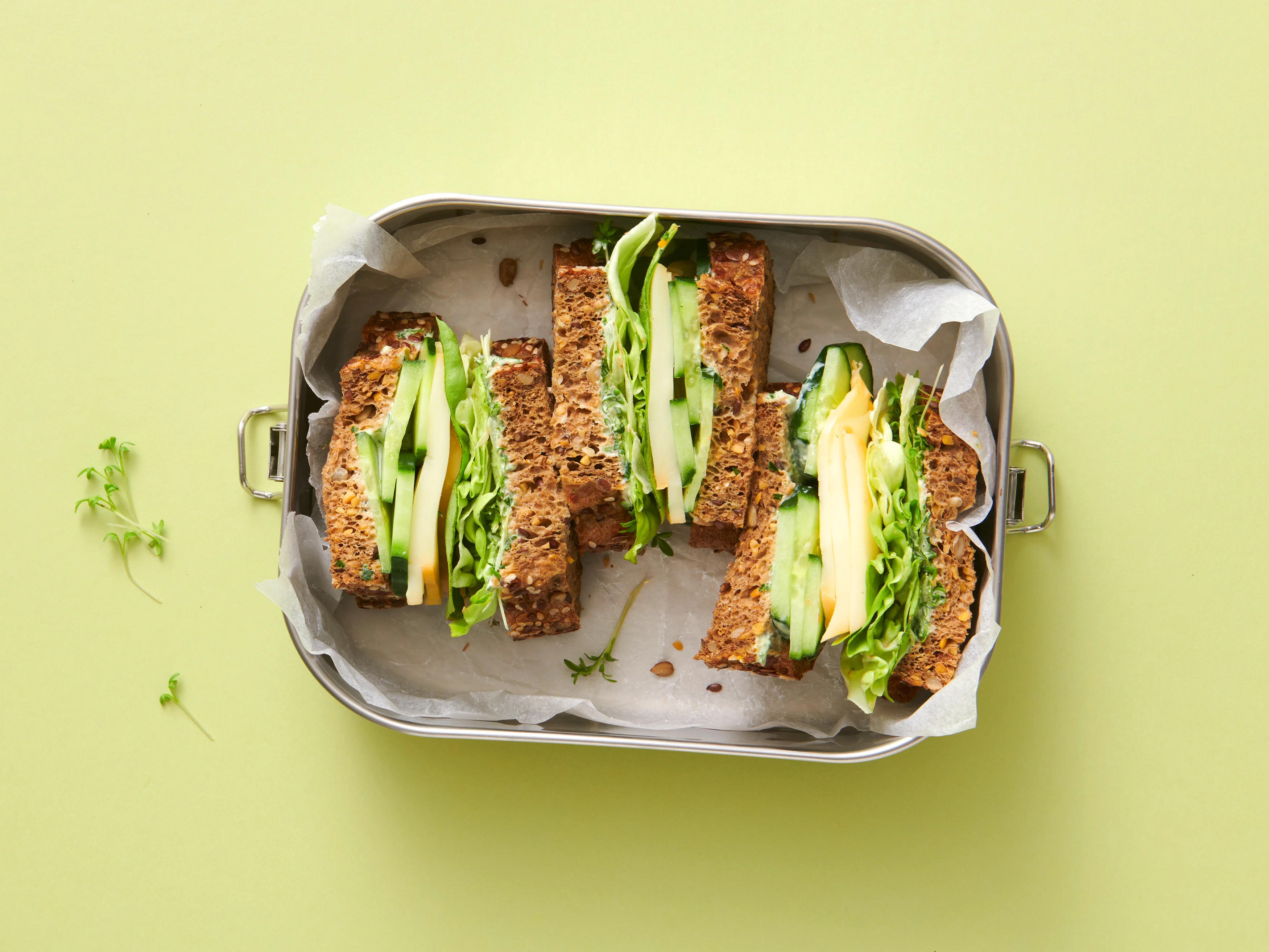 Scamorza-Gurken-Sandwich