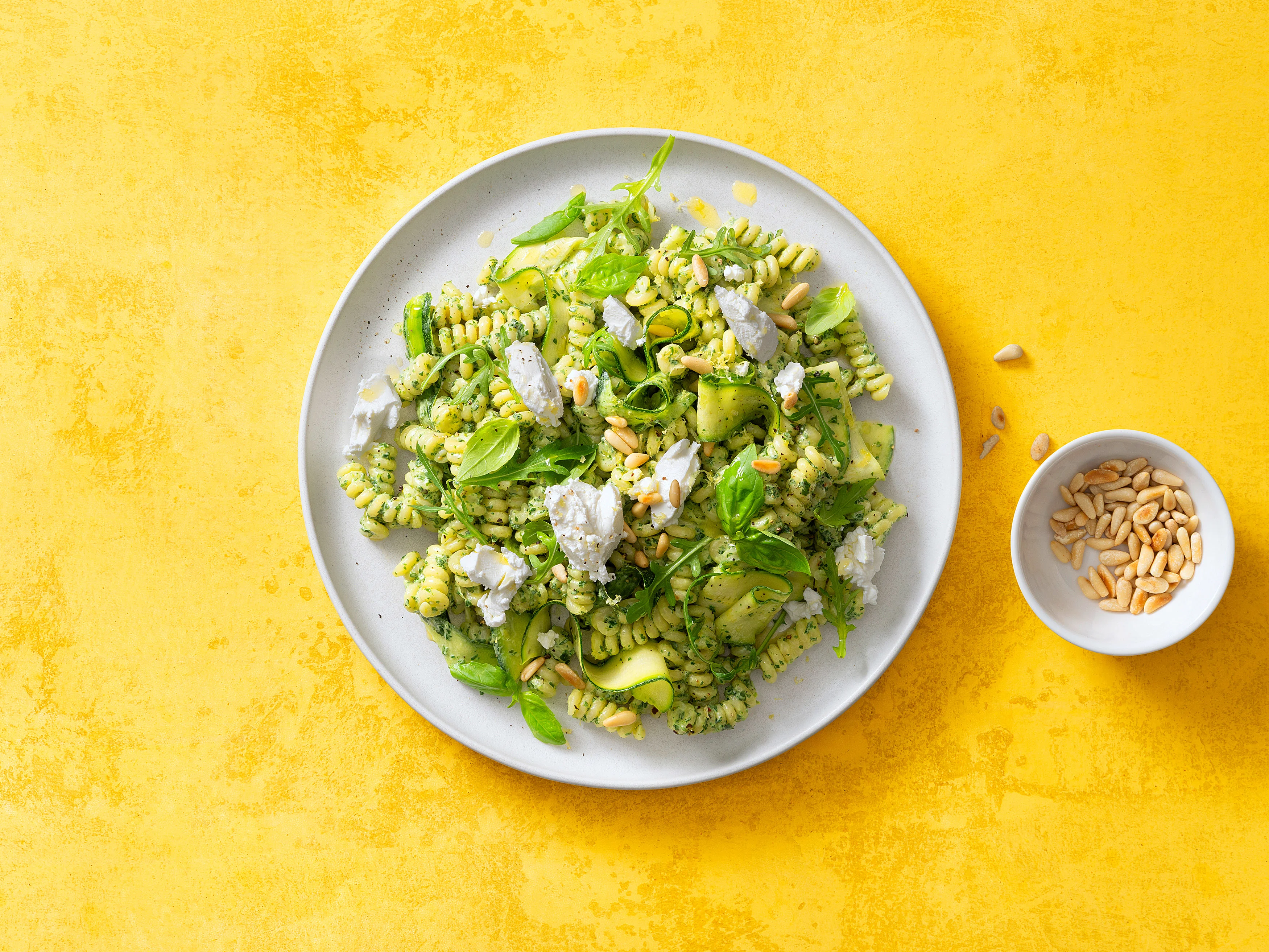 Teigwarensalat mit Ziegenfrischkäse