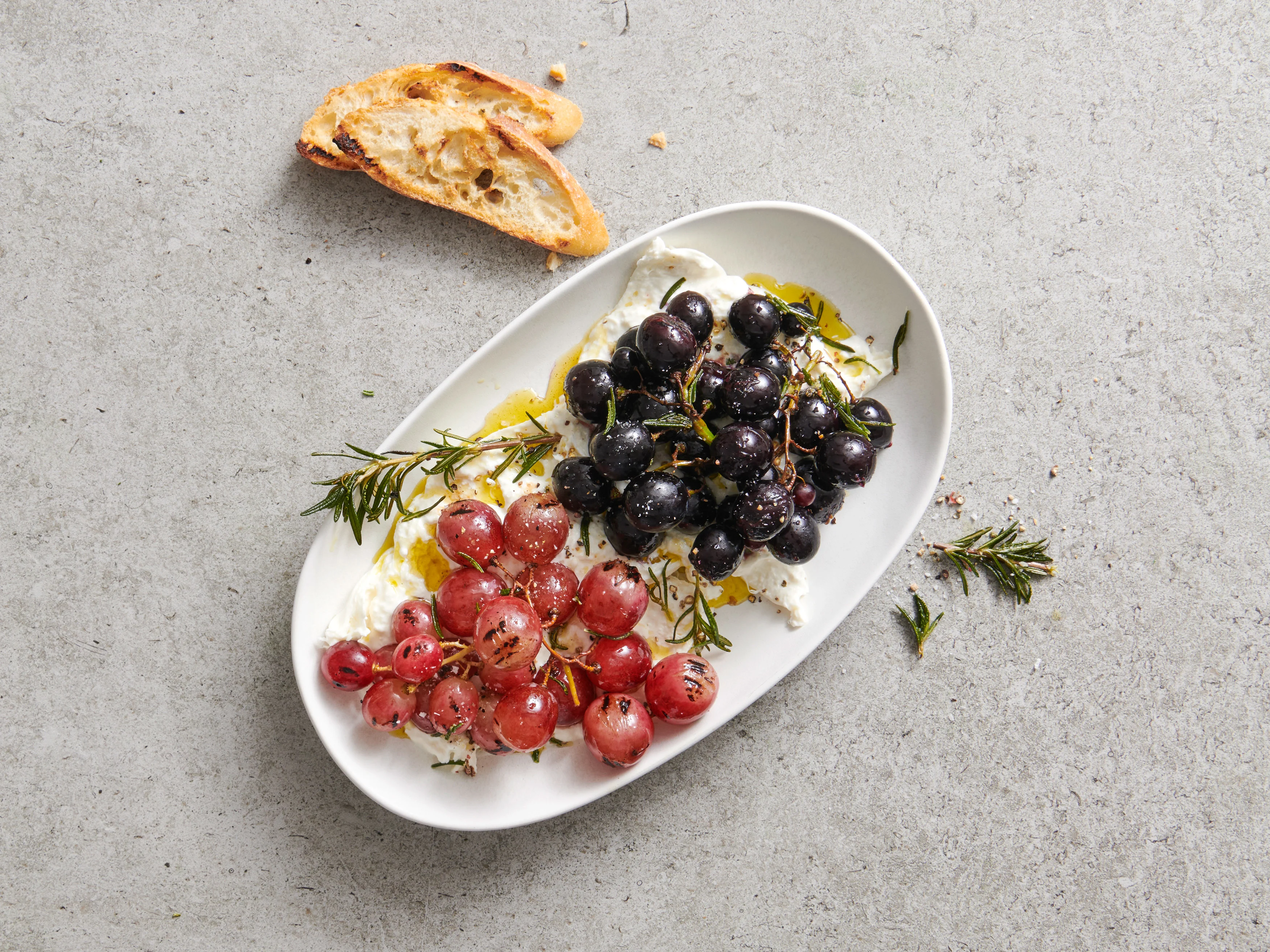 Burrata e uva