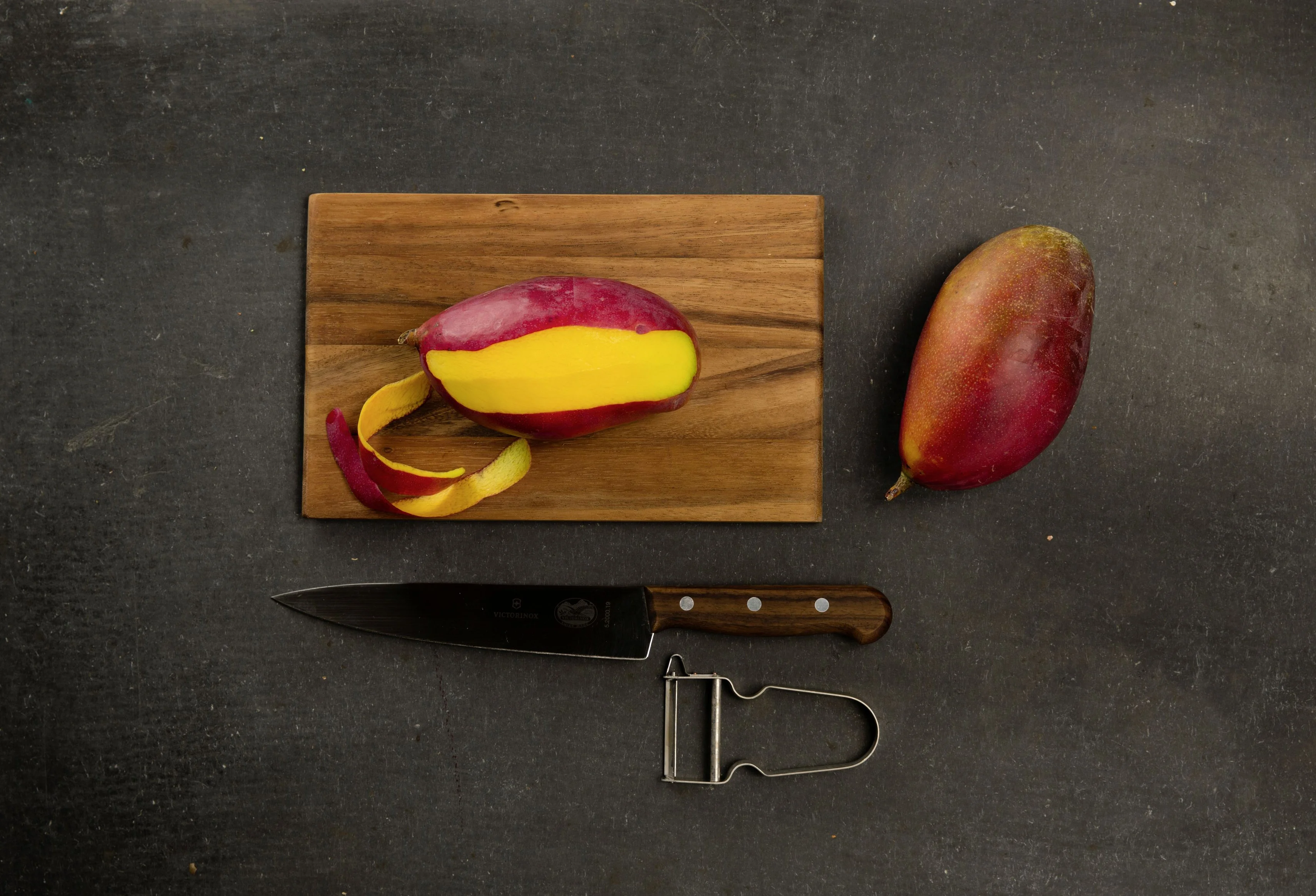 Sbucciare il mango