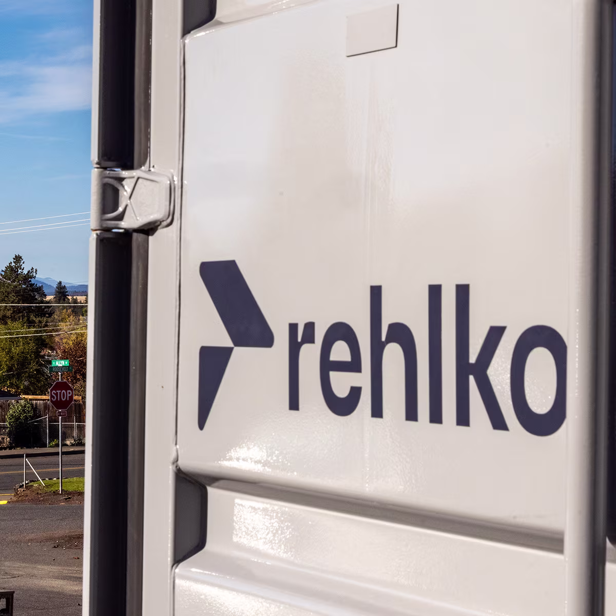 Zoom image of a generator with Rehlko logo.