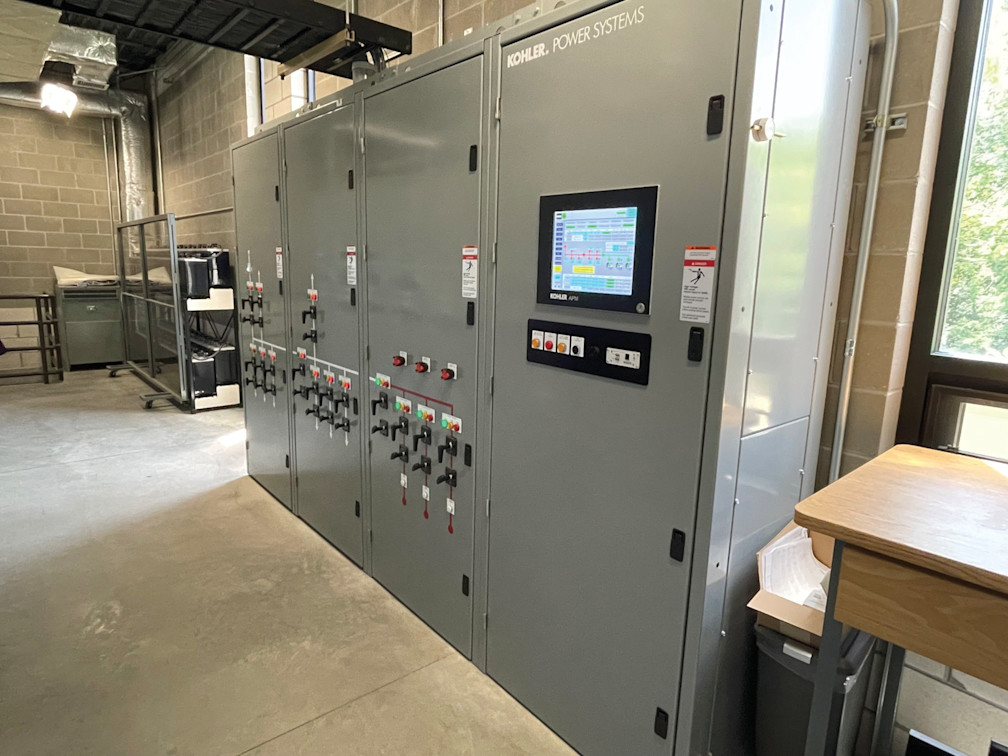 Power Systems - Case Study G18-554 - Fort Hays - Gear Master control - 4 x 3